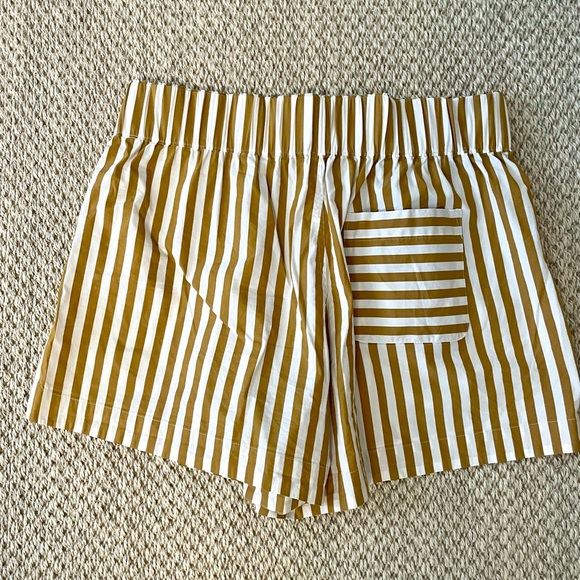 AYR STAYCATION SHORTS brown camel tan white stripe size Large L - Picture 3 of 7